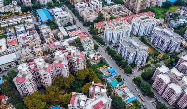 Sarjapur Road vs Bellandur 2026 comparison